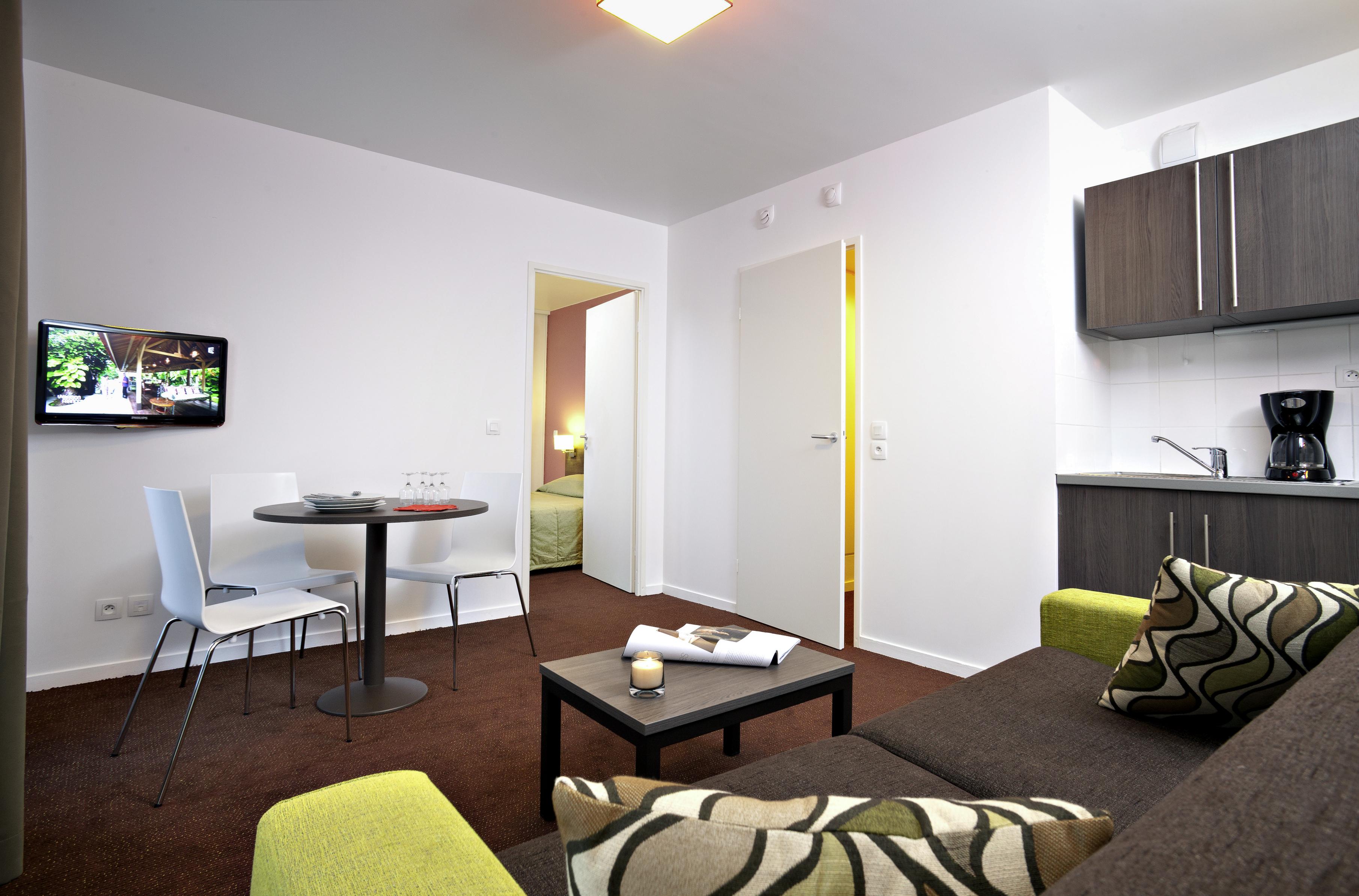 Aparthotel Adagio Access Paris Asnieres Exterior photo