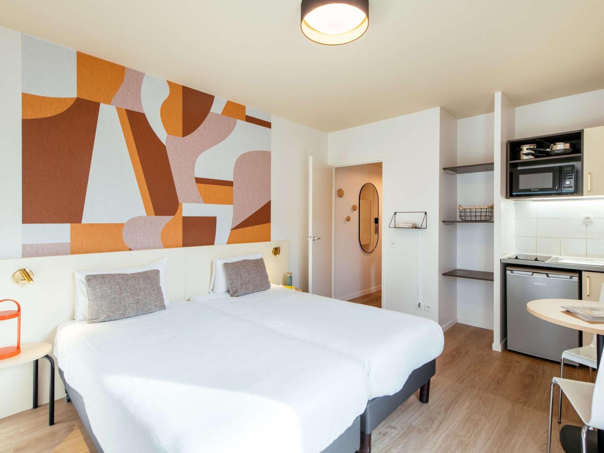 Aparthotel Adagio Access Paris Asnieres Exterior photo