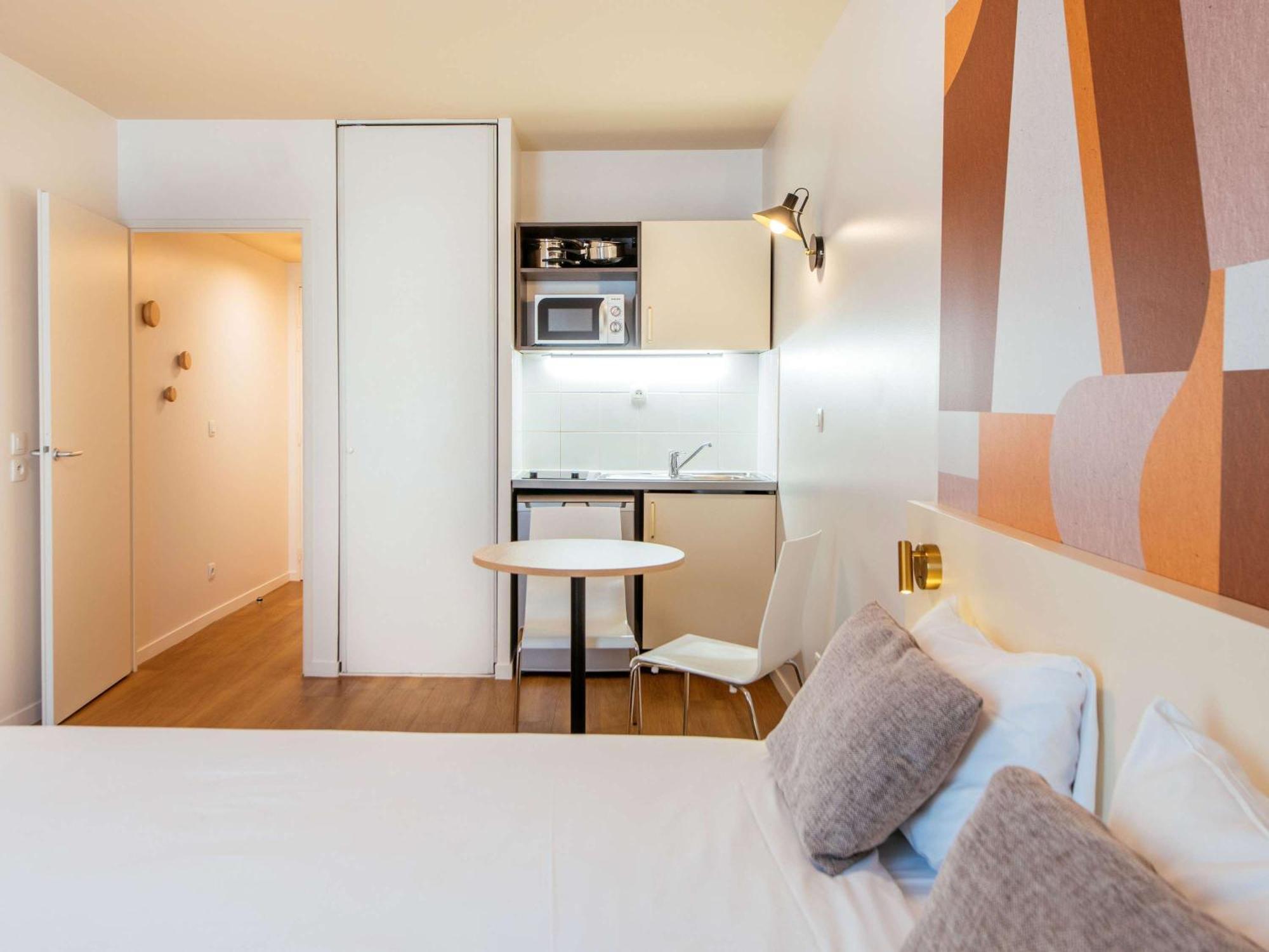 Aparthotel Adagio Access Paris Asnieres Exterior photo